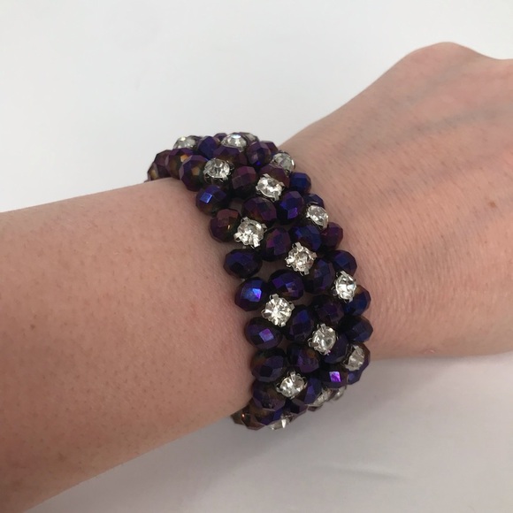 5 for $25 🌼 Oil slick Iridescent Beaded Stretch Bracelet - Picture 3 of 5